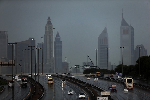 Rain on Sheikh Zayed Road Dubai