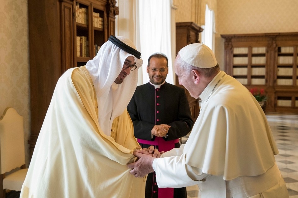 Sheikh Mohammed bin Zayed meets Pope Francis