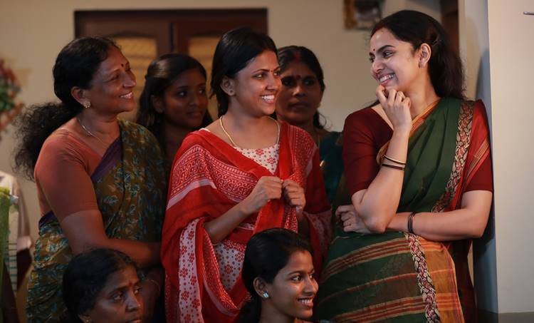 Sathyam Paranja Viswasikkuvo malayalam movie @ Abudhabi2.com